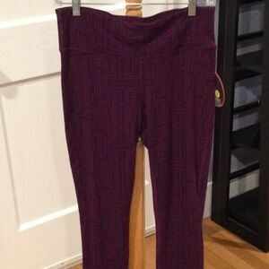 Xersion purple leggings